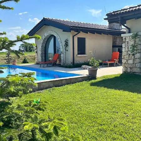 Private At Blacksearama Golf & Σπίτι διακοπών *